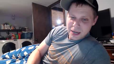 Lance online show from December 22, 1:13 am