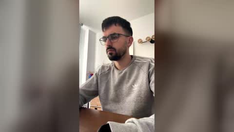 Snapshot of lander920612 chatting on March 13, 8:32 am lander920612 online show from March 13, 8:32 am