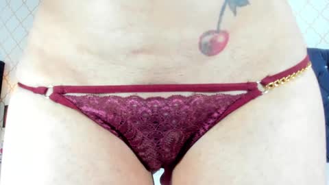 lanhaexotik online show from February 25, 4:21 pm