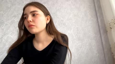 Snapshot of lanihadland chatting on March 23, 5:00 am Alice online show from March 23, 5:00 am