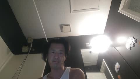 LankyOne online show from February 15, 9:37 pm