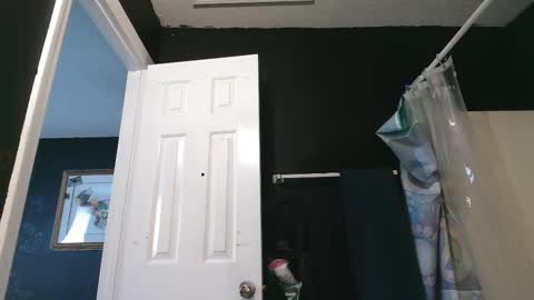 LankyOne online show from February 27, 5:58 pm