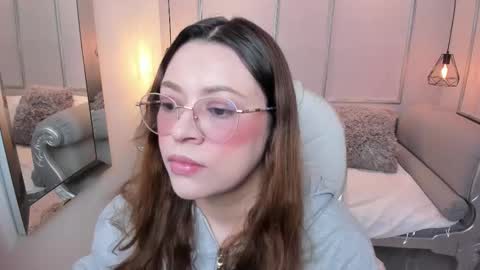 Lanna online show from September 29, 11:48 am