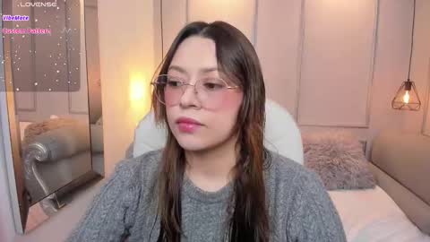 Lanna online show from October 10, 11:31 am