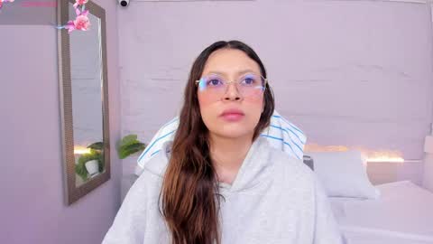 Snapshot of lanna_18_ chatting on April 29, 11:47 am Lanna online show from April 29, 11:47 am