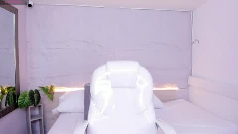 Snapshot of lanna_18_ chatting on May 8, 11:37 am Lanna online show from May 8, 11:37 am