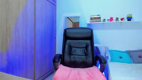 Snapshot of lannasky_1 chatting on March 9, 5:22 am lannasky_1 online show from March 9, 5:22 am