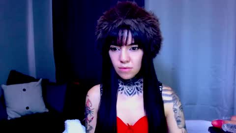 LANNIE   online show from February 20, 3:56 pm