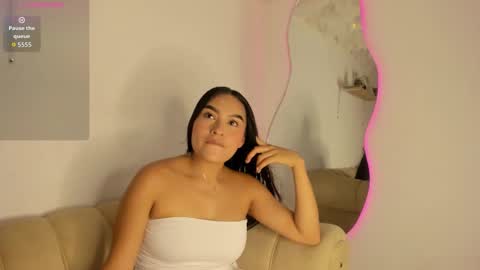 Snapshot of lany_sweet chatting on March 19, 9:52 pm Lany online show from March 19, 9:52 pm