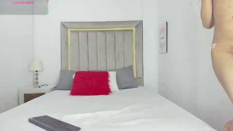 Julian online show from October 11, 7:12 pm