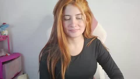 Snapshot of lara_aisha chatting on July 8, 11:20 pm LARA online show from July 8, 11:20 pm