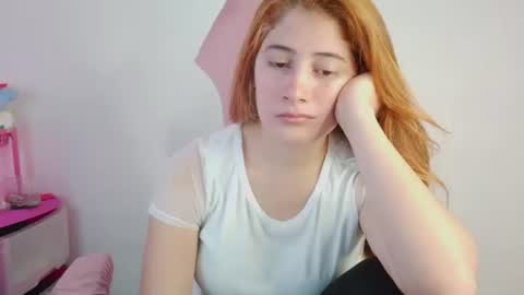 Snapshot of lara_aisha chatting on July 13, 6:22 pm LARA online show from July 13, 6:22 pm