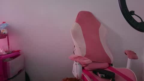Snapshot of lara_aisha chatting on July 14, 7:19 pm LARA online show from July 14, 7:19 pm