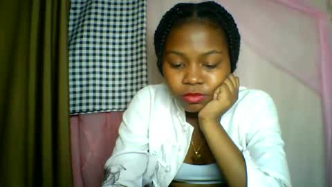 lara_belle online show from June 4, 8:26 pm