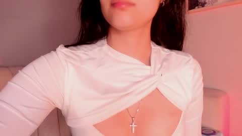 Lara Madisson online show from May 9, 5:45 am