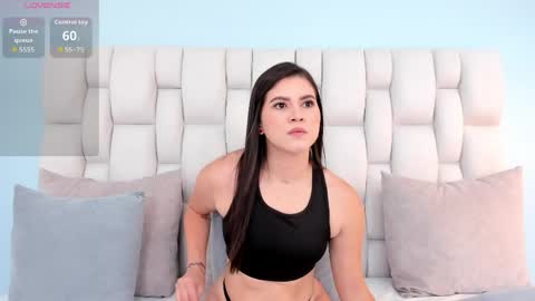 Lara Sweet online show from March 31, 11:43 am