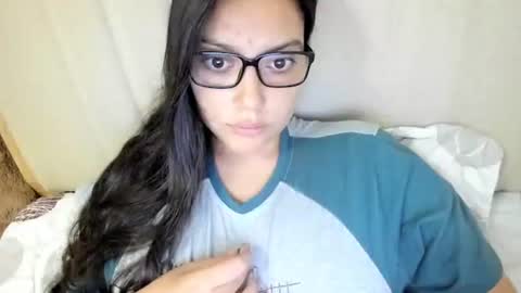 lara online show from November 7, 5:29 am