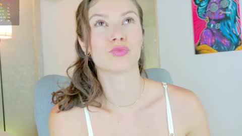Snapshot of laralane_ chatting on April 29, 2:10 pm Lara online show from April 29, 2:10 pm