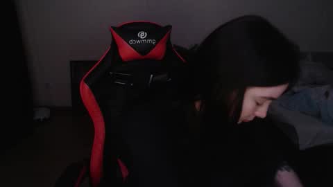 Laralianna online show from February 4, 6:14 pm