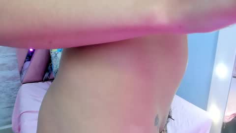 Lara Murphy online show from December 30, 8:47 pm