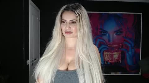 laras_moans online show from January 18, 6:50 am