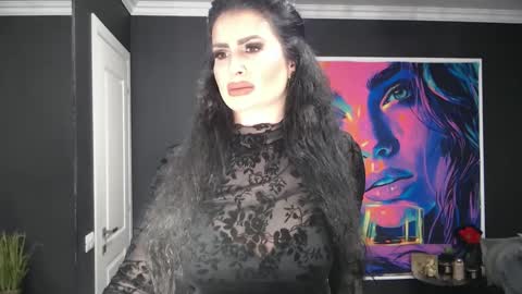 laras_moans online show from May 17, 7:06 am