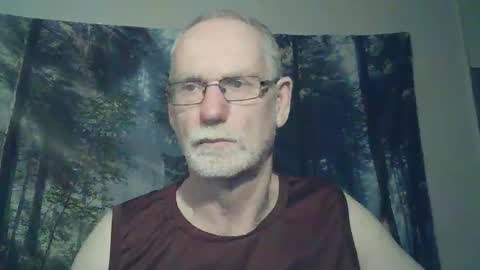 Snapshot of larbie chatting on January 9, 10:20 am Larbie online show from January 9, 10:20 am