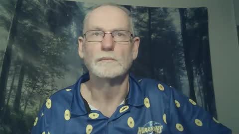 Snapshot of larbie chatting on January 12, 6:06 am Larbie online show from January 12, 6:06 am