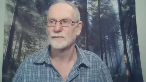 Snapshot of larbie chatting on January 16, 4:07 pm Larbie online show from January 16, 4:07 pm