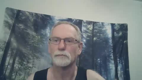 Snapshot of larbie chatting on February 15, 1:38 pm Larbie online show from February 15, 1:38 pm