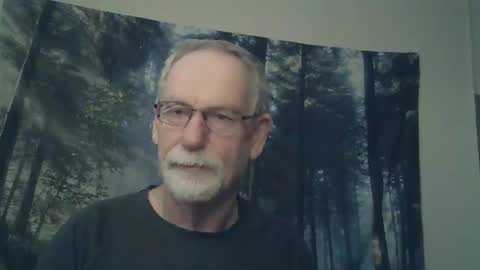 Snapshot of larbie chatting on February 16, 1:47 am Larbie online show from February 16, 1:47 am