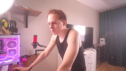 Hi u can call me Andy online show from May 21, 9:38 am