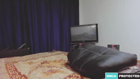 Larisa Lavriki online show from May 17, 4:14 pm