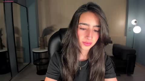 Larisa Smirnov online show from September 19, 4:25 am