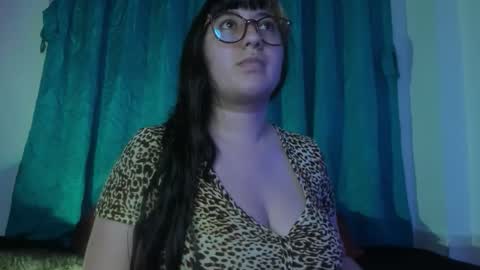  Lari online show from December 15, 11:42 pm