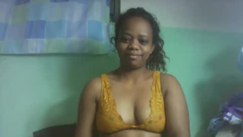 larissa645771 online show from October 15, 7:41 am