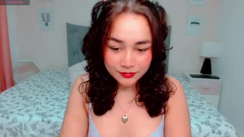 Larissas online show from January 5, 8:31 pm