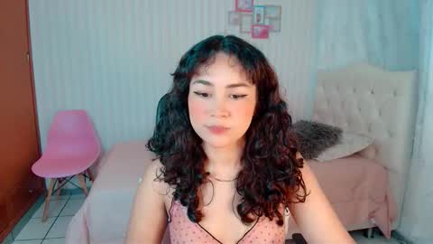 Larissas online show from September 13, 6:40 pm