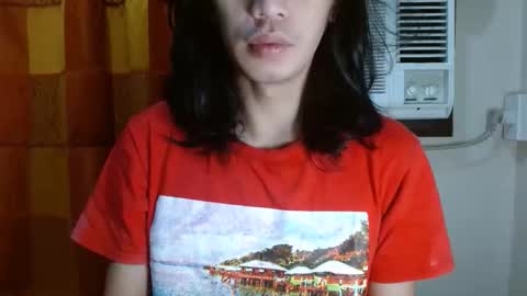 Snapshot of larochefoucauld chatting on April 25, 3:31 am Francois online show from April 25, 3:31 am