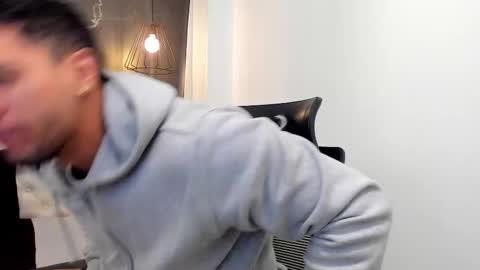 andrew online show from November 27, 1:02 pm