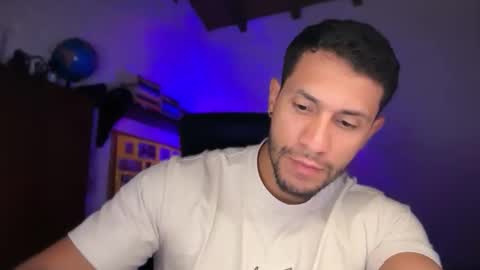 andrew online show from January 7, 11:07 pm