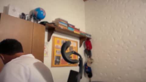 andrew online show from February 8, 11:19 pm