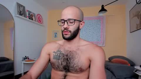 larry_stewart online show from February 11, 2:33 pm