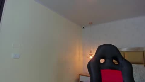  MIA  online show from September 23, 12:19 pm