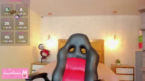  MIA  online show from June 24, 12:26 pm