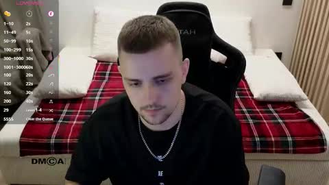 Lars online show from March 21, 9:29 pm