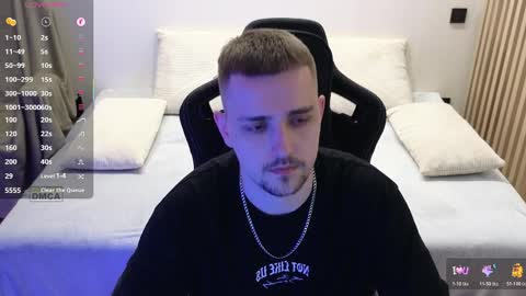 Lars online show from April 7, 10:09 pm