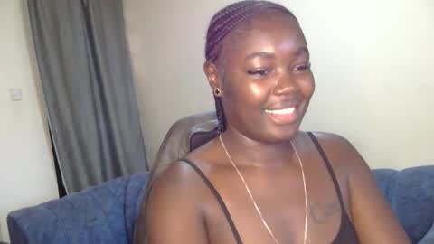 Snapshot of larvy12 chatting on January 16, 5:22 am larvy12 online show from January 16, 5:22 am