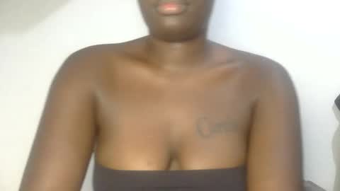 larvy12 online show from May 19, 5:19 pm