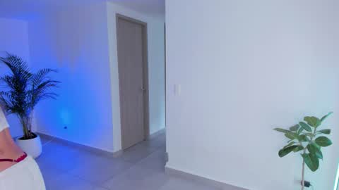 Snapshot of lary_holly chatting on September 10, 8:42 pm Lary online show from September 10, 8:42 pm